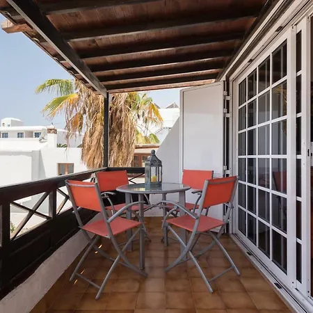 2br House - Solarium & Shower Terrace - 13 Vila Puerto del Carmen (Lanzarote)